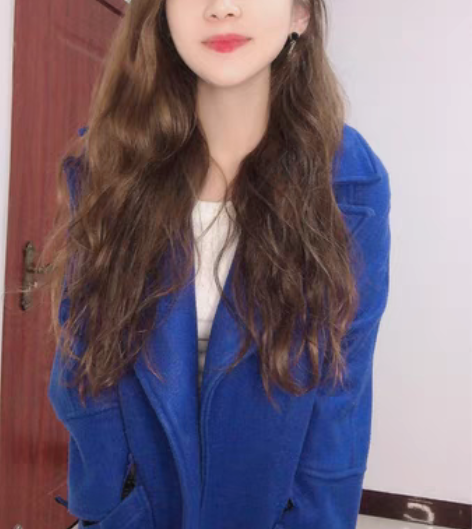 女士克莱因蓝毛呢大衣    颜色很正很好搭...