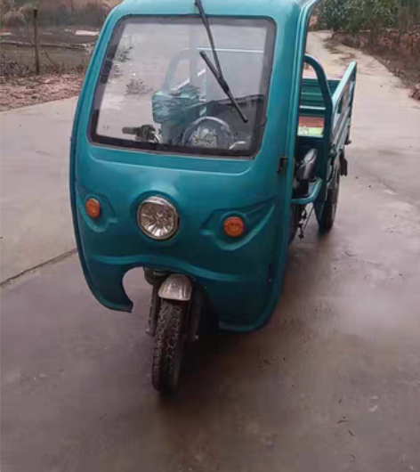 五羊正品电动三轮车，60v50A大电瓶带增...