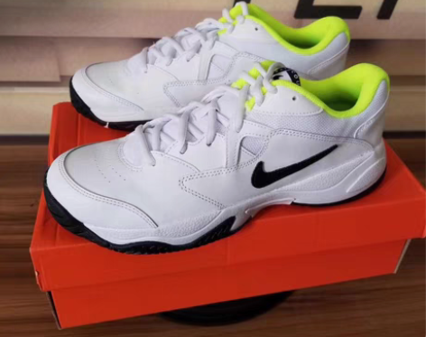 包邮耐克男士网球老爹鞋专业网球鞋 性价比超...