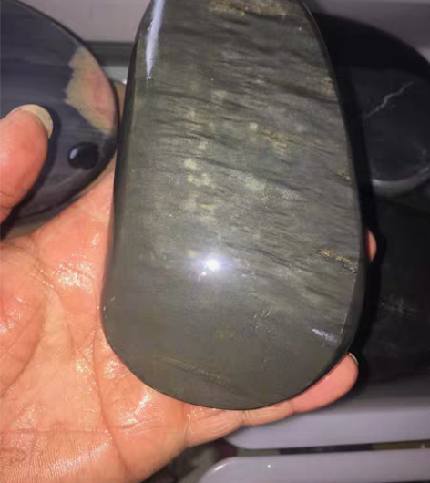 包邮歙砚：老坑眉纹 尺寸：14×8×2.5...