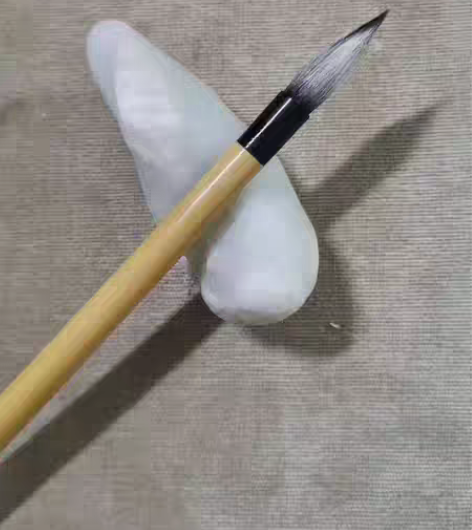 包邮和田玉且末山流水笔搁 和田玉且末料山流...