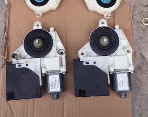 迈腾 CC 左右前门电机 升降电机 感兴趣...