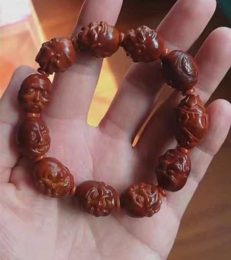 包邮橄榄核双面十八罗汉 ～盘完五年的橄榄核...