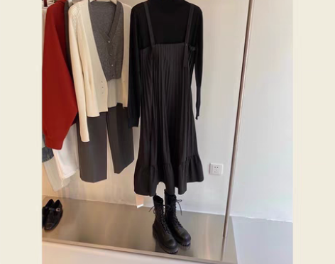 转卖夏装女装别致高级感轻奢毛衣裙子两件套装...