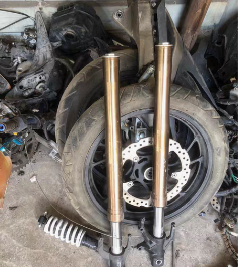 飞鹰r25拆车件，需要什么可以联系 感兴趣...