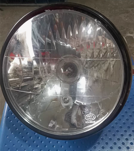 包邮适用银钢迷你小太子摩托车小棕熊复古街车...