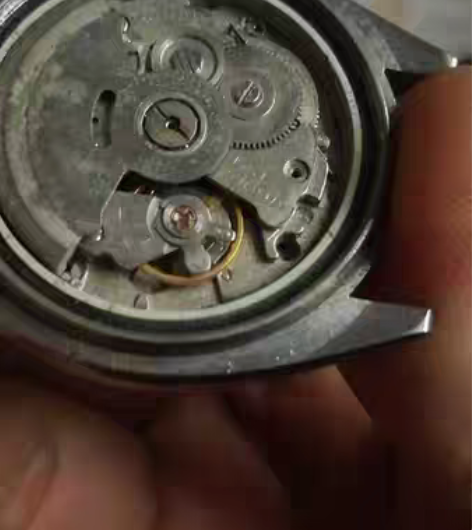 包邮精工手表一个日历周历正常，没有表蒙，品...