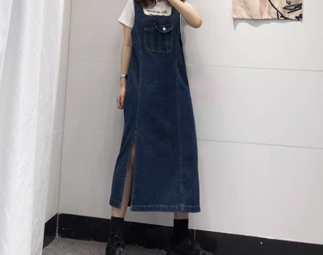 转卖深蓝色开叉牛仔裙背带裙女宽松夏季复古显...