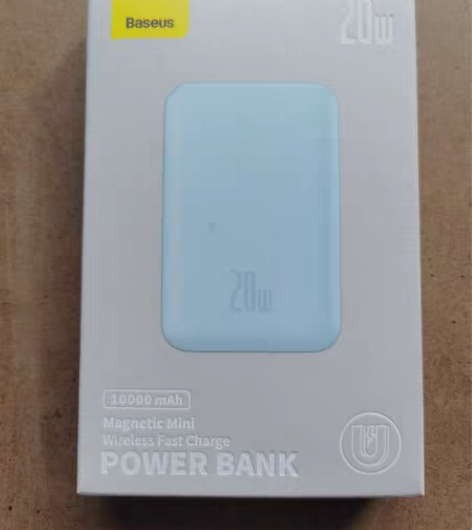 倍思无线充电宝10000毫安，全新未使用，...