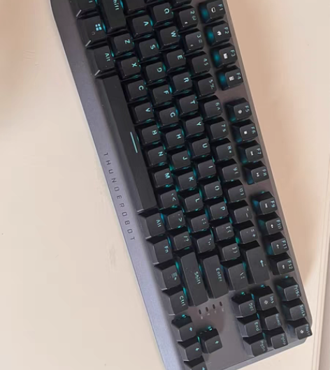 转卖雷神玄龙KL5087机械键盘无线蓝牙电...