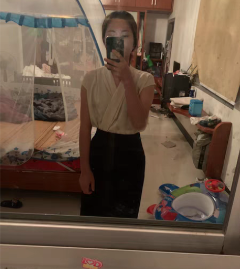 质感很高的套装全新 尺码是L但是我一百斤也...