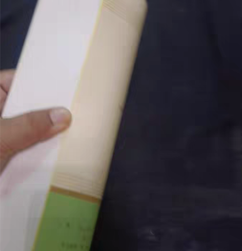 人民教育出版社《猎人笔记》。 自家小孩儿，...