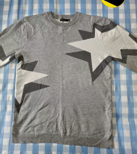 全新 太平鸟男式  双层  针织毛衣，XL...