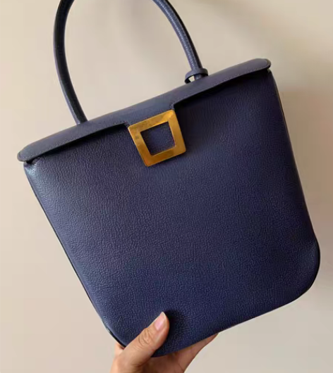Delvaux 花园系列中古手提定型包 这...