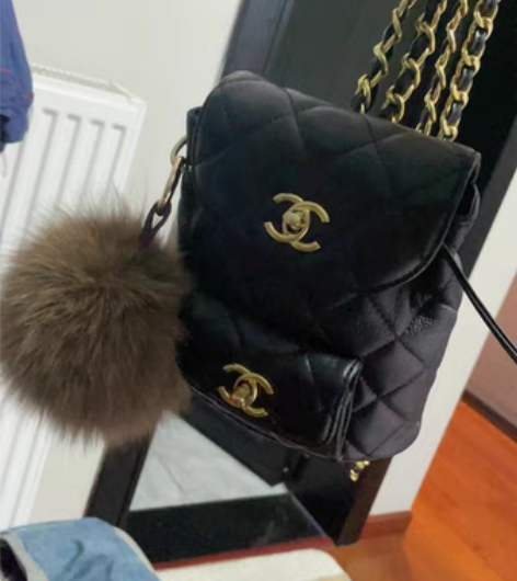 转卖羊皮菱格链条双肩包mini背包中古vi...