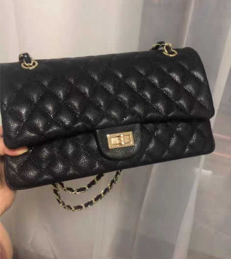 九成新的包，全牛皮，版型正，所见如所得。忍...