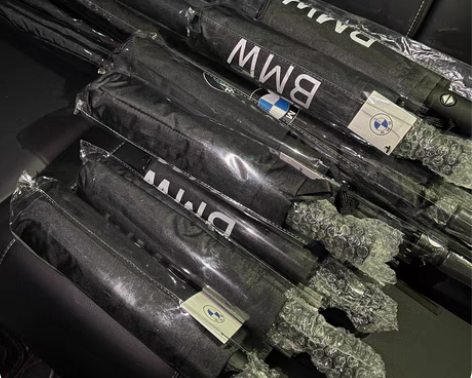 宝马精品雨伞 车展会活动剩下的  宝马4s...