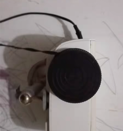 转卖投影仪家用办公高清无线手机wifi投影...