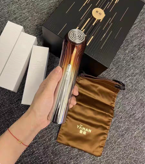 雅萌ace五代，个人闲置，带有购买发票，配...