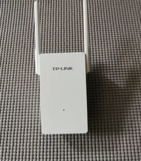 包邮tp link 300兆无线拓展器 很...