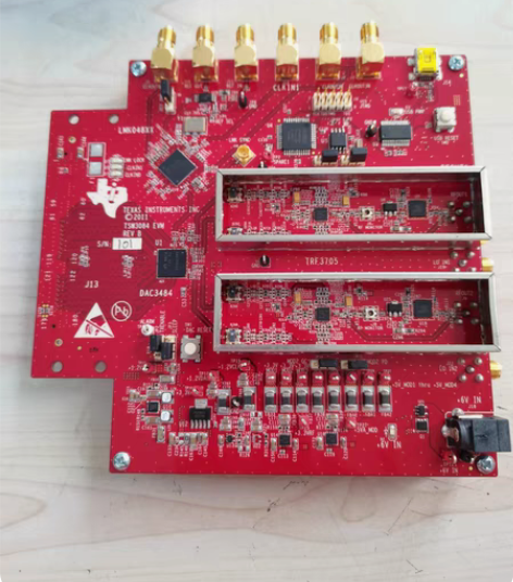TSW3084EVM  数据转换 IC开发...