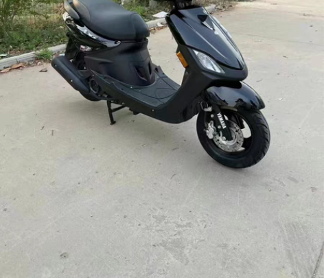 雅马哈巧格100cc耀石黑的颜色碟刹高配成...