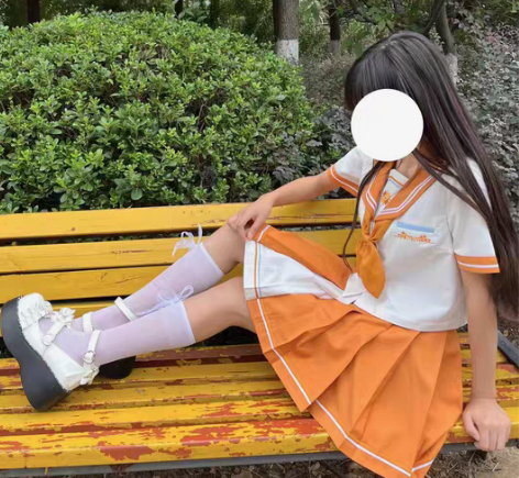 包邮TFBOYS水手服实拍图第三板，颜色比...