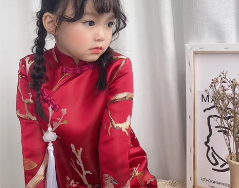 转卖儿童旗袍红色拜年服亲子装汉服新年装宝宝...