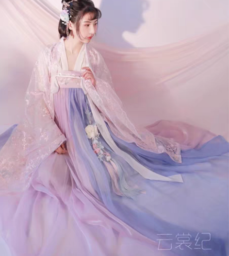 包邮东月棠（春樱）汉服 大袖衫+上衣+齐胸...