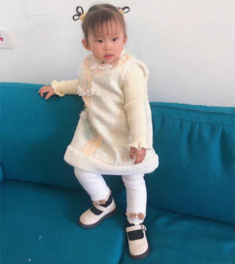 包邮言植女宝冬款汉服旗袍黄色两件套80尺码...