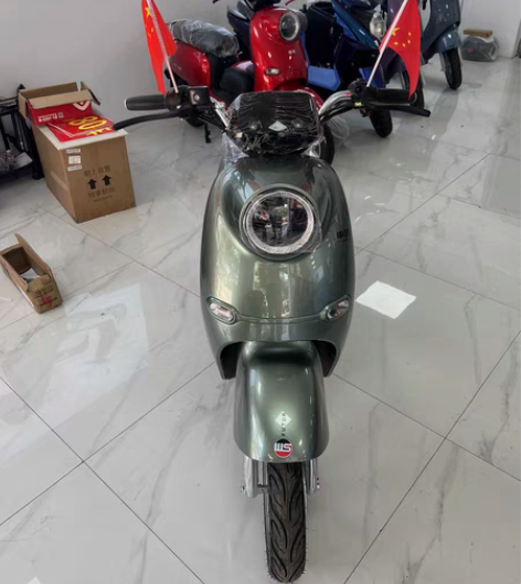 全新车，带牌车二手电动车，1000多带牌新...