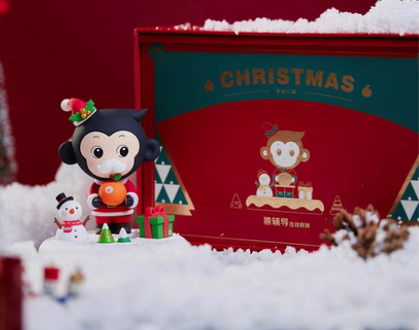 包邮全新未拆封圣诞小猿手办 感兴趣的话点“...