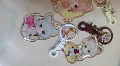 出  易烊千玺周边  猫咪钥匙扣 二十石榴...