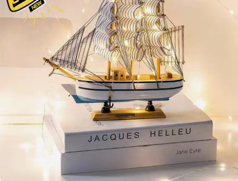 包邮捡漏！一帆风顺帆船模型摆件带灯客厅房间...