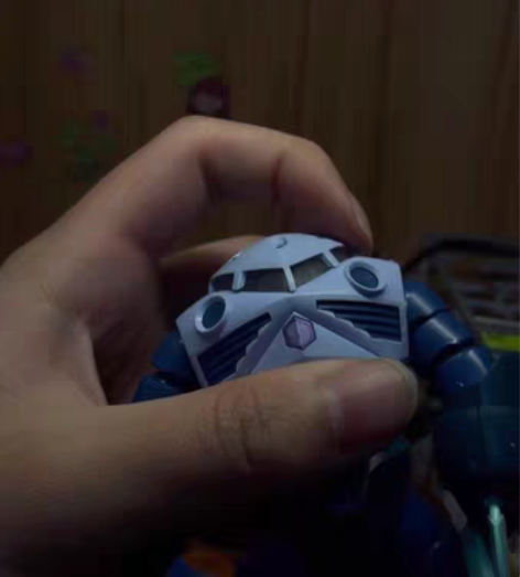 包邮高达，万代，hg蓝魔蟹，眼部加灯和可动...