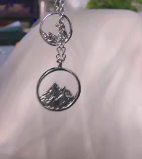 转卖所爱隔山海皆可平情侣项链999纯银款一...