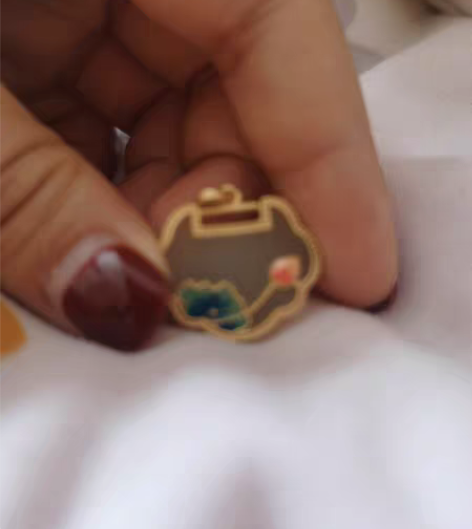 包邮全新，和田玉吊坠。今天阴天不太好拍。喜...