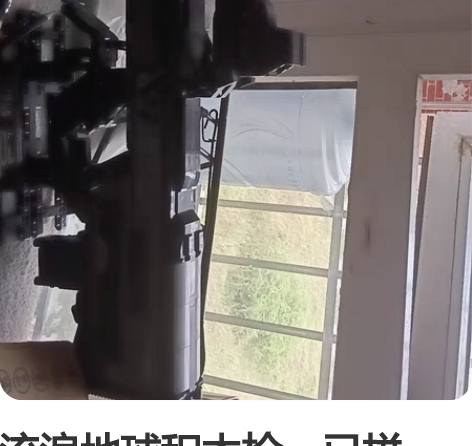 流浪地球积木枪，已拼好，贴纸已贴好，没有人...