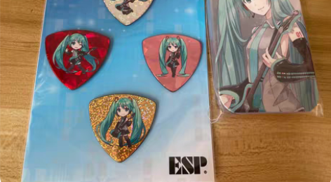 初音未来 吉他拨片套装+拨片盒 全新 es...