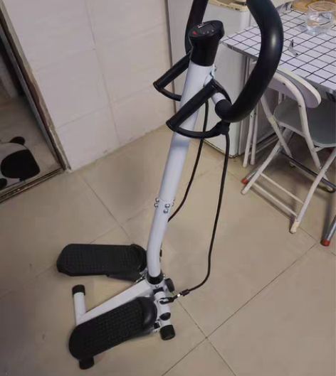 转卖踏步机女家用静音减肥神器原地登山脚踏机...