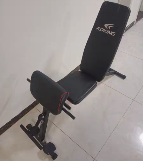 家用哑铃凳健身   家里弟弟买的，三分钟热...