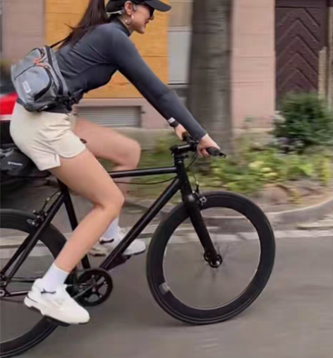 健身工作室健身课 12节 ，位置锡林浩特市...