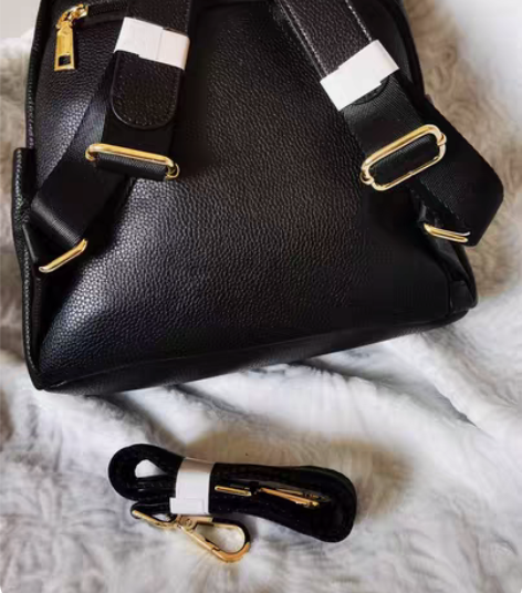 包邮4#头层软牛皮多功能带耳机孔防盗双肩斜...