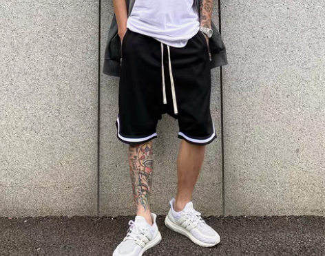 转卖A chock短裤七分裤高街拉链吊裆过...