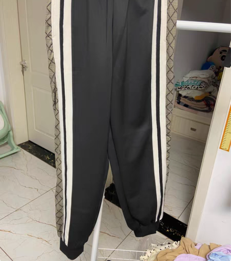 包邮运动休闲裤 全新无吊牌可穿到120斤左...