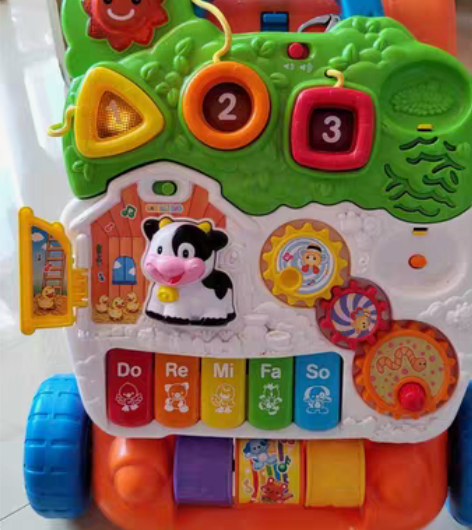 包邮伟易达学步车 八成新 孩子大了，转给需...