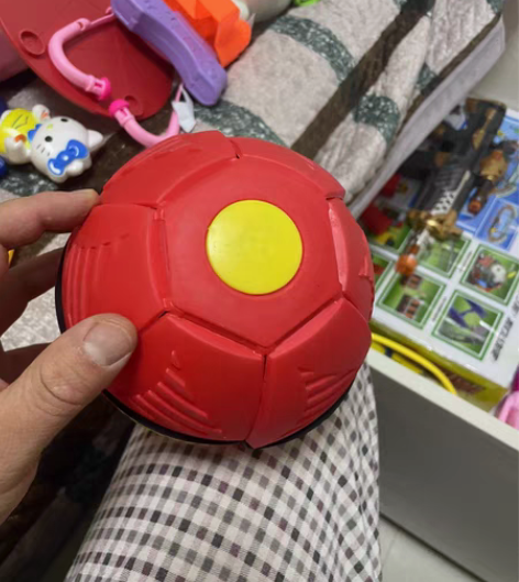 玩具球 自提10元 感兴趣的话点“我想要”...