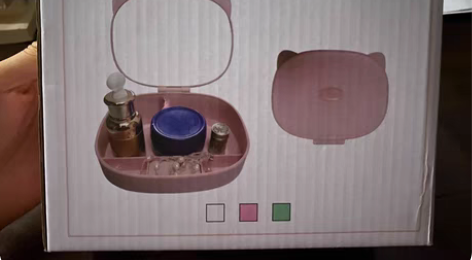 出化妆盒带镜子，全新，没用过，5元出 感兴...