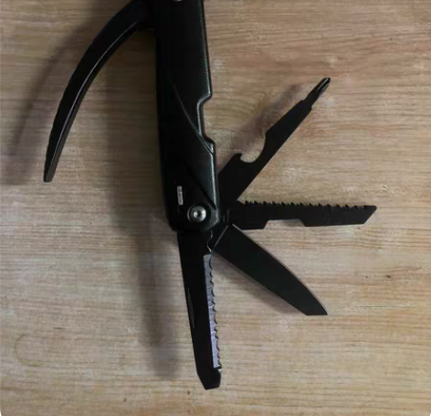 包邮户外多功能组合工具 便携刀 锤子 钳子...