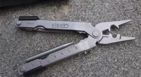 包邮多功能钳子 功能很多 材质不锈钢 外贸...